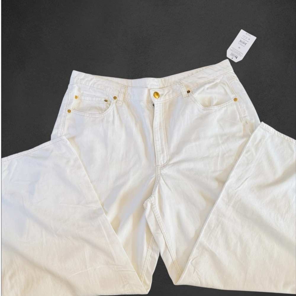 White Denim Wide Leg Jeans with Gold Accents